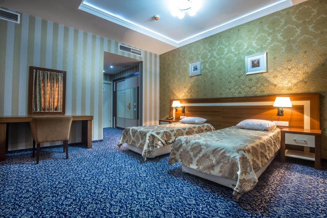 Mont Inn Hotel Bakoe Buitenkant foto